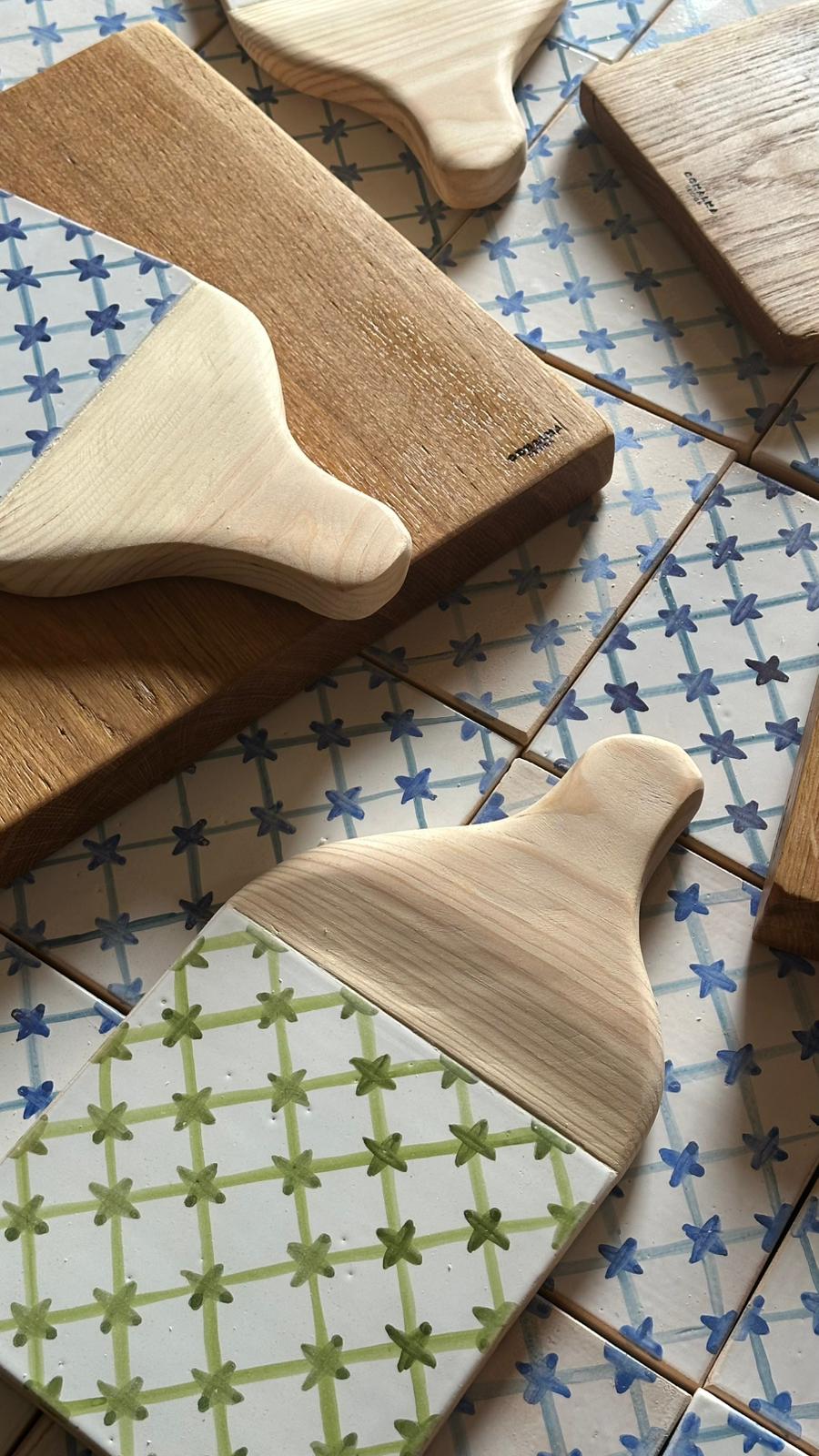 “Pack Cocina” Variedad de tablas de corte y tablas de cerámica para servir