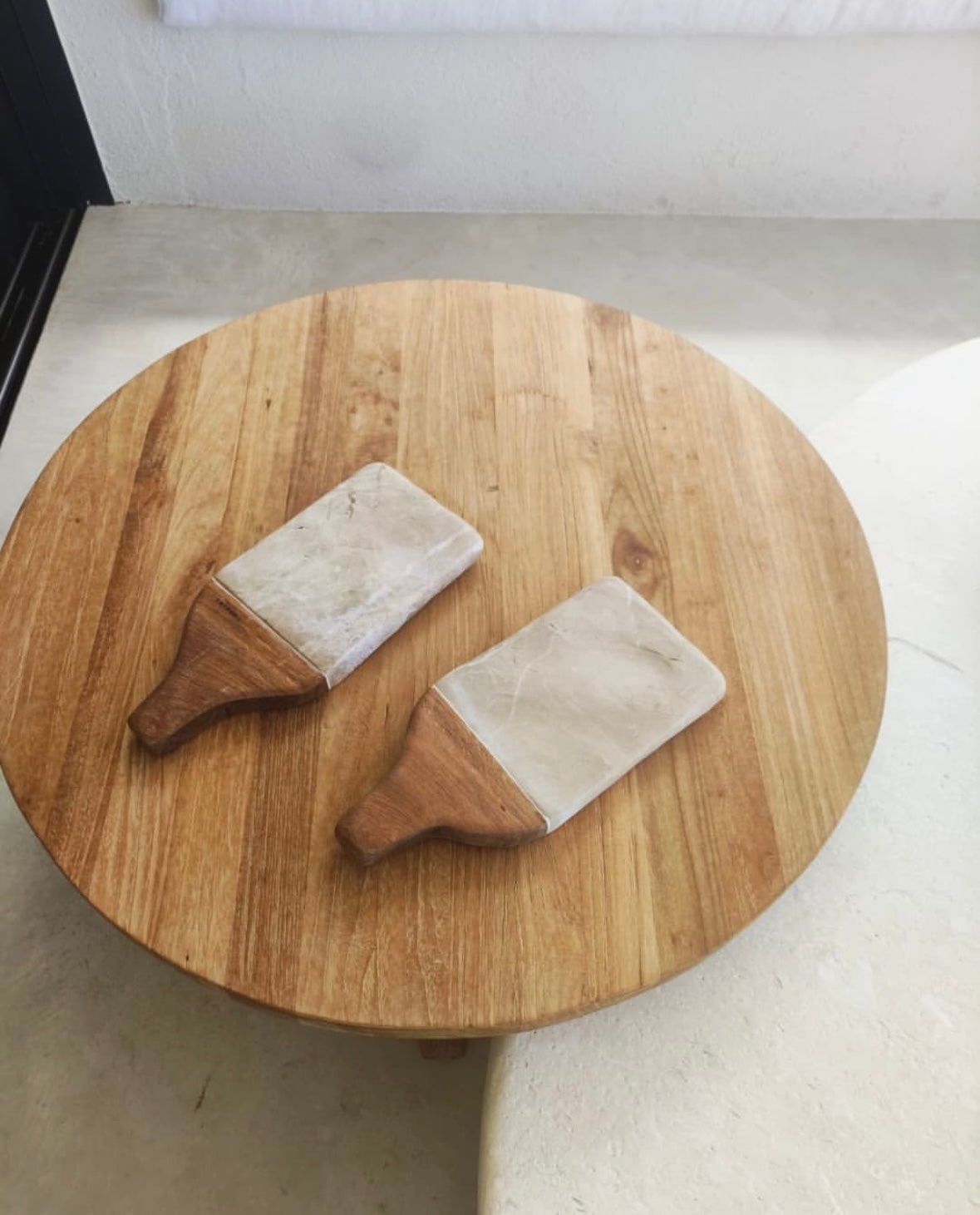 Tabla piedra y madera